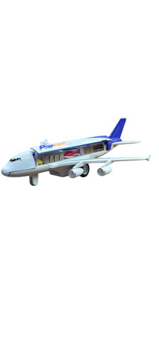 هواپیما مسافری و باری