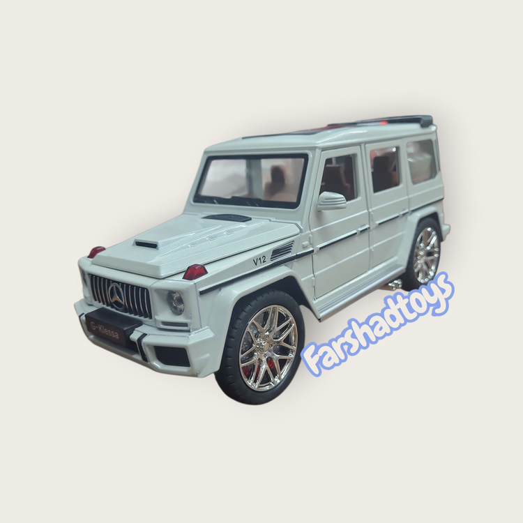 ماشین فلزی جی کلاس دودزا رنگ سفید مقیاس 1/24 آیتم CZ118A