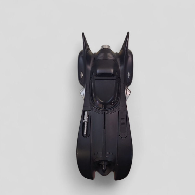 ماکت ماشین فلزی بتمن دودزا مقیاس ۱:۲۴