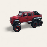 نمای سه رخ ماشین فلزی مرسدس بنز G63 AMG 6x6 قرمز