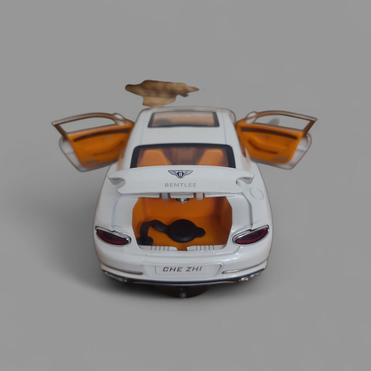 ماشین فلزی بنتلی دودزا آیتم Cz140AD رنگ سفید