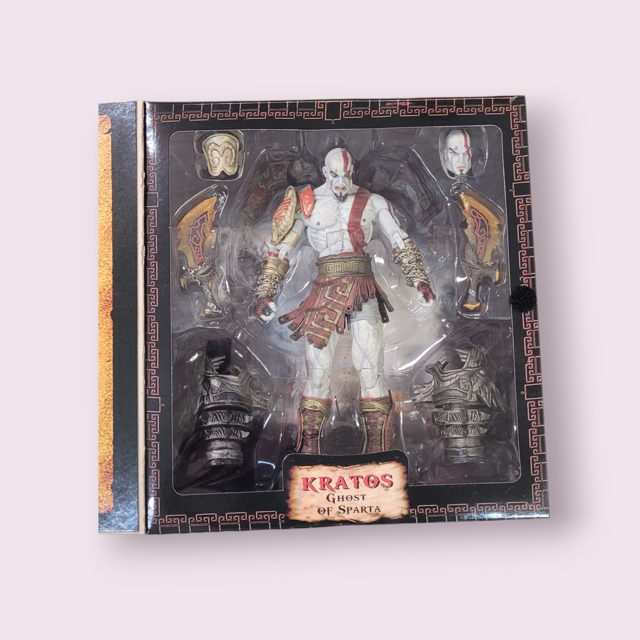 اکشن فیگور کریتوس God of War III مدل Ghost of Sparta برند NECA داخل جعبه