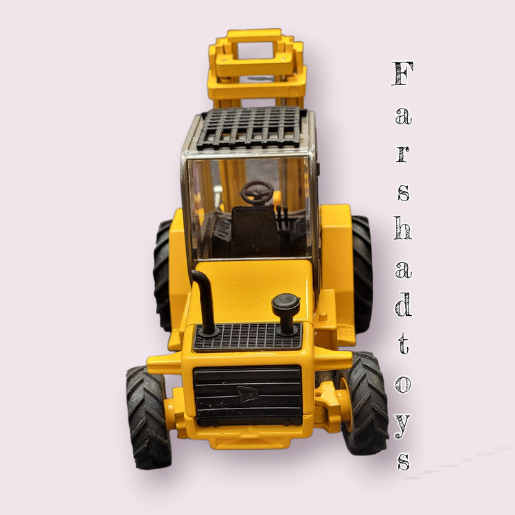 ماکت بالابر چنگکی مخصوص زمین ناهموار بالابر ارابهای تمام زمین منگنه زن بالابر تمام زمین مقیاس/پله/پله/پله/پله/پله - ۱:۳۵