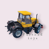 نمای عقب و بغل ماکت تراکتور JCB Fastrac 155-65 برند JOAL مقیاس 1:35