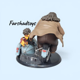 نمای پشت فیگور کلکسیونی هری پاتر و هاگرید روی موتور پرنده با سایدکار | Farshadtoys