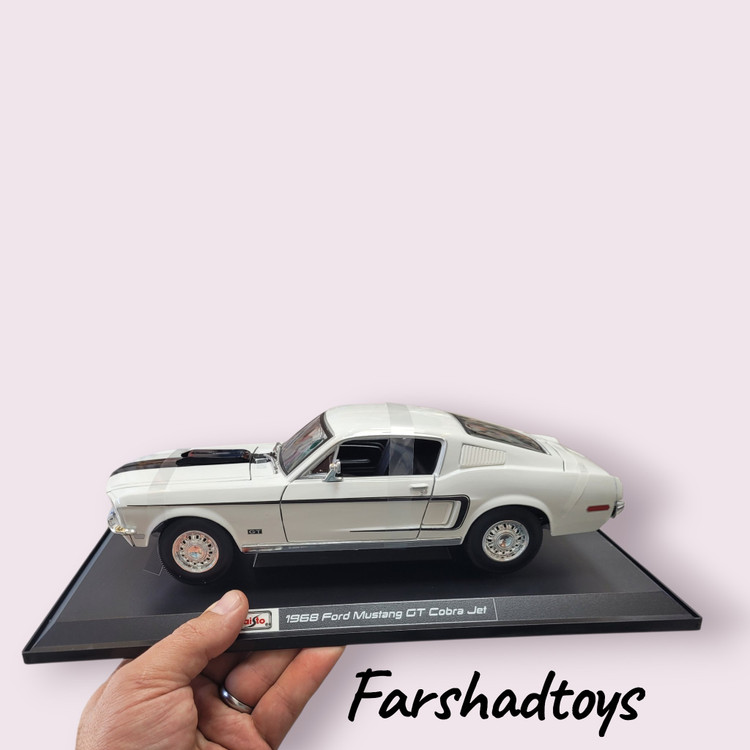 ماکت Ford Mustang GT Cobra Jet 1968 رنگ سفید مقیاس 1:18