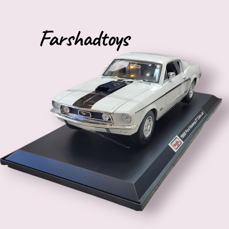 نمای سه رخ جلو ماکت فورد موستانگ GT Cobra Jet