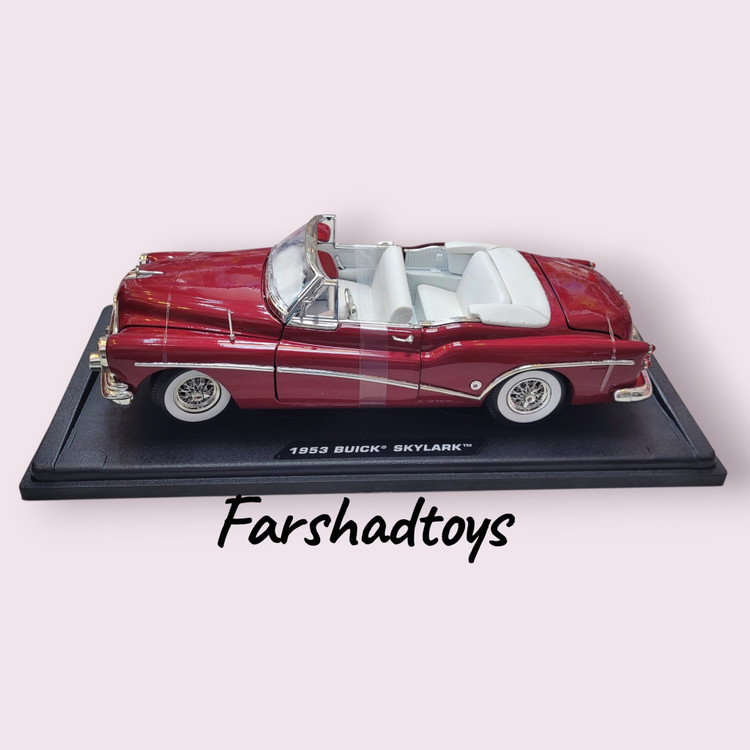 ماکت Buick Skylark 1953 نمای جانبی خودرو کلاسیک آمریکایی رنگ زرشکی با کابین سفید مقیاس 1:18