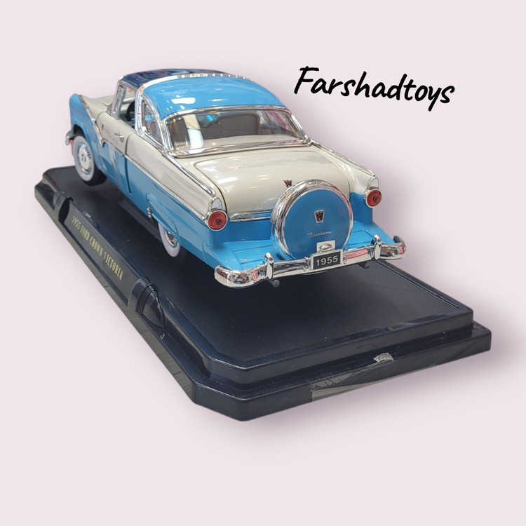 نمای عقب ماکت Ford Crown Victoria 1955 یاتمینگ با جزئیات کروم و رنگ کلاسیک آبی سفید فرشاد تویز