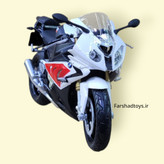 نمای جلوی ماکت موتور BMW S1000 RR سفید با شیشه و آینه