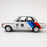 ماکت فلزی BMW 2002 سفید طرح مسابقهای فرشاد تویز