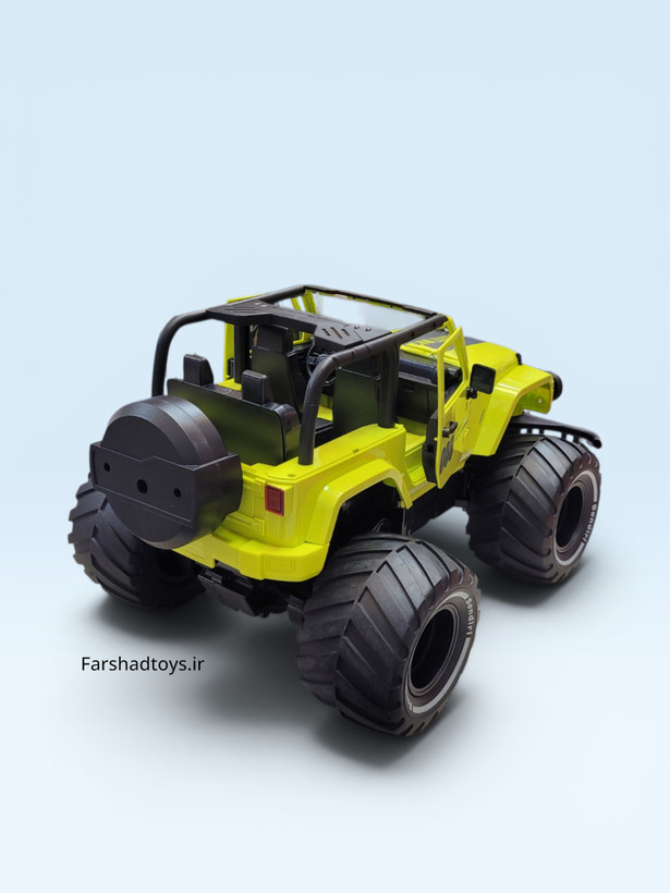 نمای پشت سه رخ ماشین آفرود کنترلی S.X Toys مدل 3568A با در باز