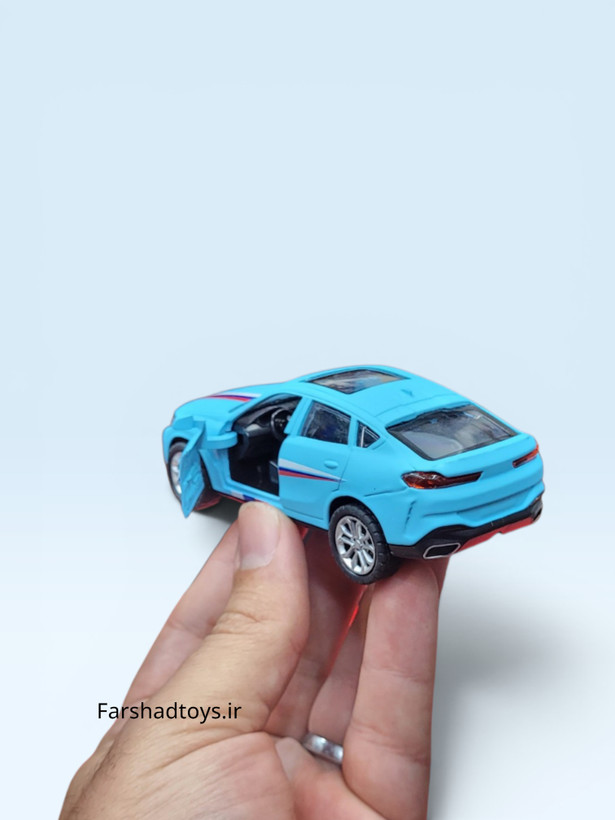 ماشین فلزی BMW X4 M آبی روشن برند MC5 با در جلوی بازشو