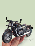 نمای جلوی ماکت فلزی تریومف Bonneville Bobber مشکی ویلی مقیاس 1:12