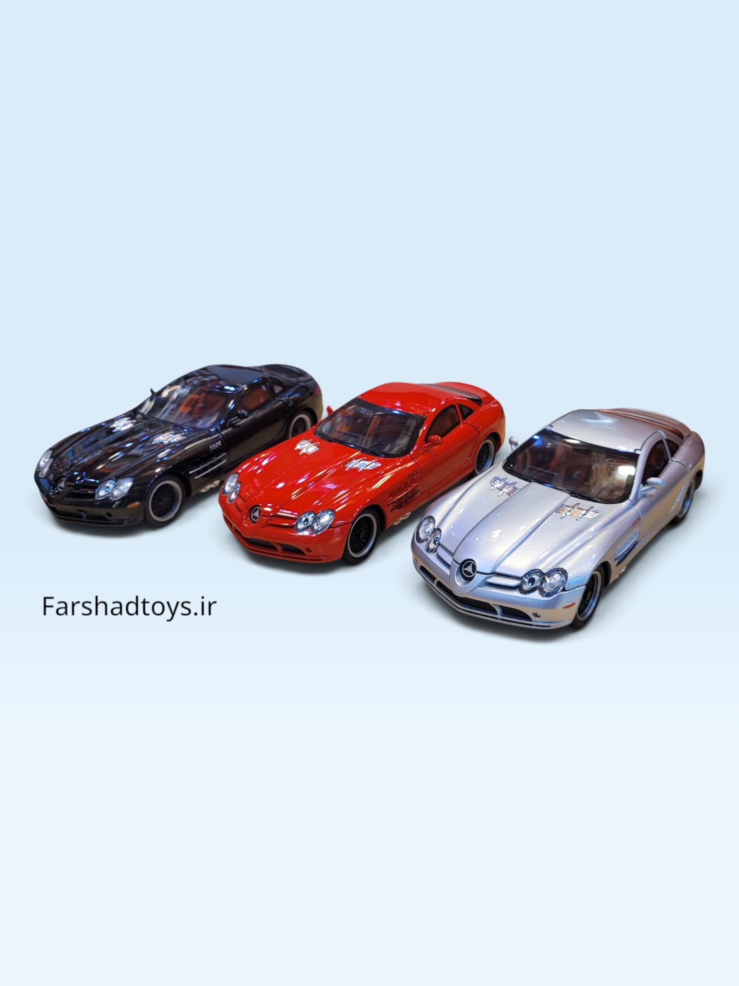 ماکت مرسدس بنز SLR مک‌لارن 722S در سه رنگ مشکی، قرمز و نقره‌ای