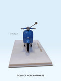 نمای روبه رو ماکت Vespa 125 Primavera 1968 آبی متالیک نورِو