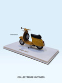 نمای عقب ماکت Vespa 50 R 1969 نورِو با چرخ زاپاس