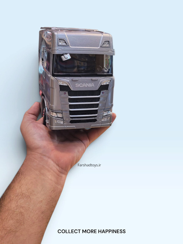 نمای جلو ماکت اسکانیا S580 فرشاد تویز