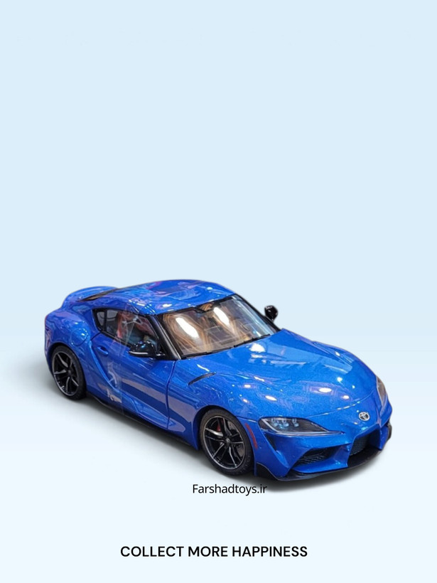 نمای زاویه جلو ماکت تویوتا GR Supra آبی با رینگ مشکی